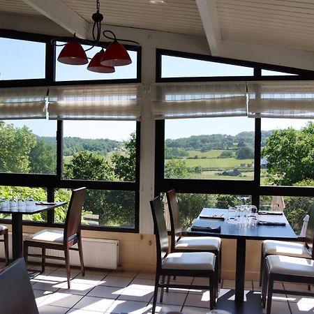 Auberge Des 7 Tours Martel Esterno foto