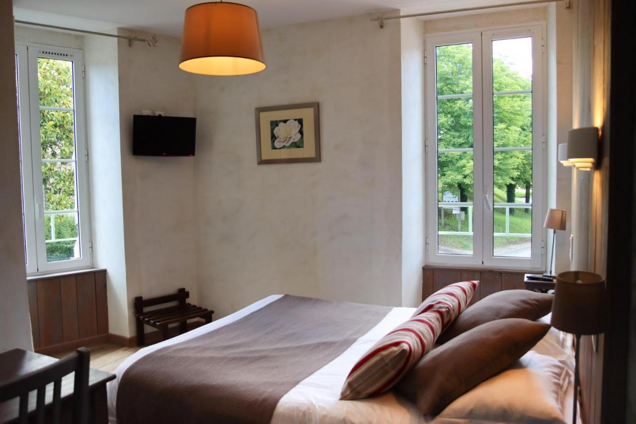 Auberge Des 7 Tours Martel Esterno foto