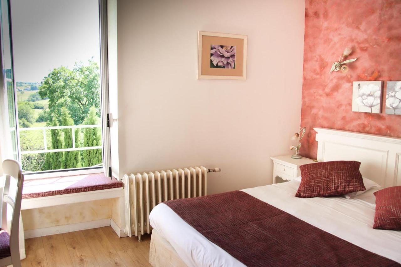 Auberge Des 7 Tours Martel Esterno foto