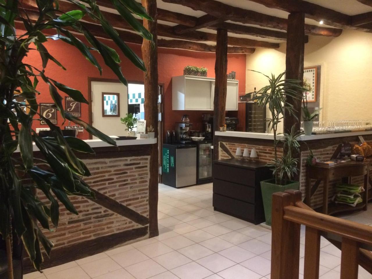 Auberge Des 7 Tours Martel Esterno foto